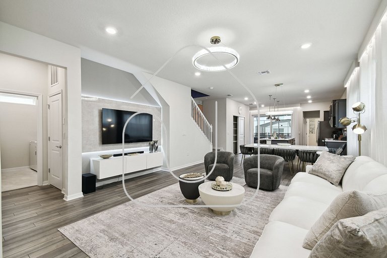 5 BD En-suites, Game Room, Pool, Sleeps 14, Disney