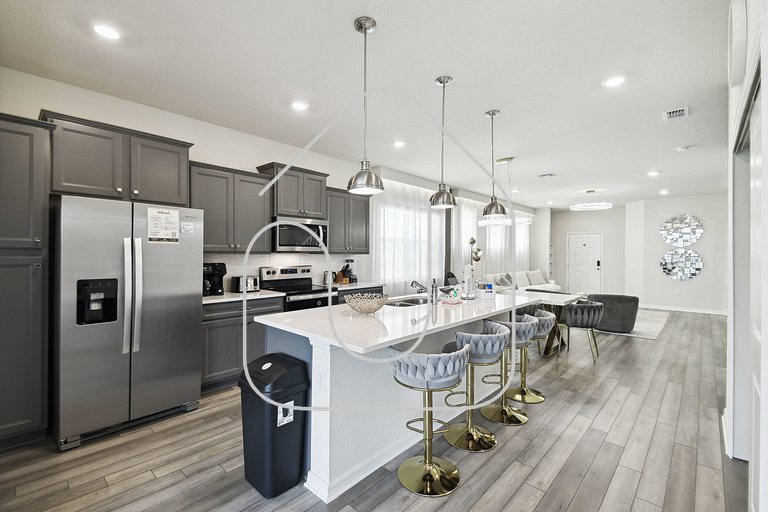 5 BD En-suites, Game Room, Pool, Sleeps 14, Disney