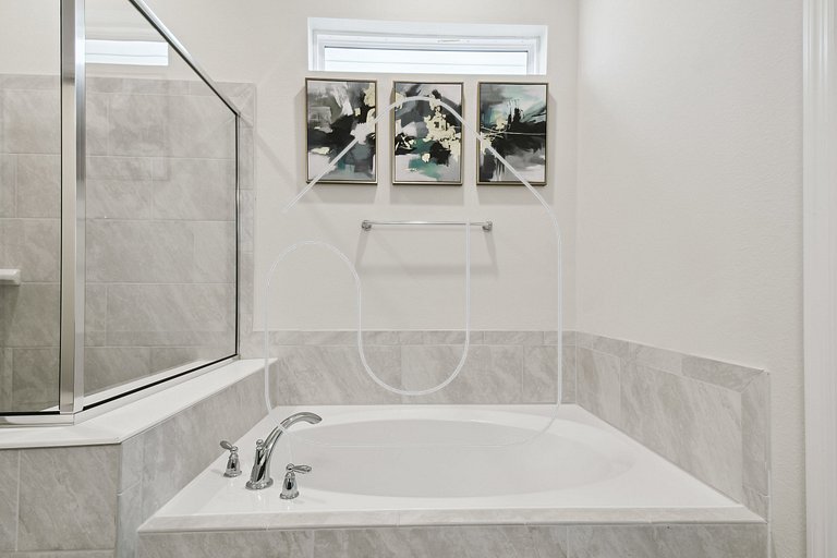 5 Suítes, Game Room, Piscina Privativa, Dormem 14