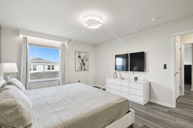 5 Suítes, Game Room, Piscina Privativa, Dormem 14