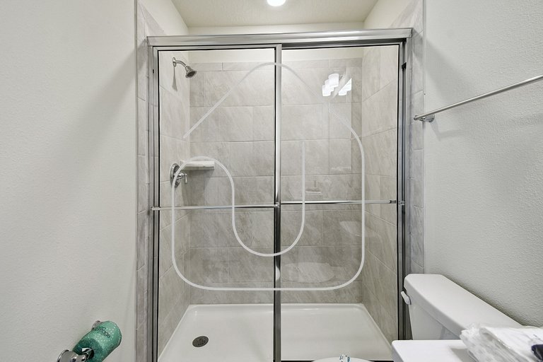 5 Suítes, Game Room, Piscina Privativa, Dormem 14