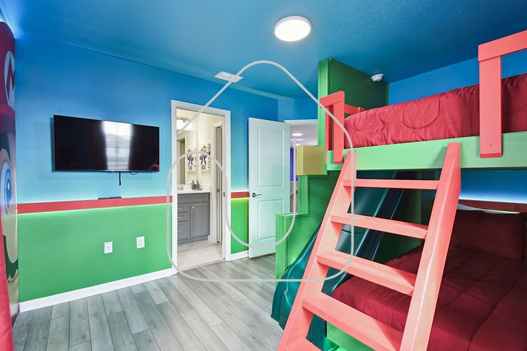 5 BD En-suites, Game Room, Pool, Sleeps 14, Disney