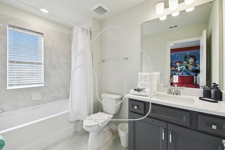 5 BD En-suites, Game Room, Pool, Sleeps 14, Disney