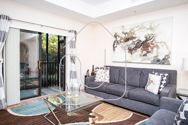 Modern Family Condo 15min from Disney