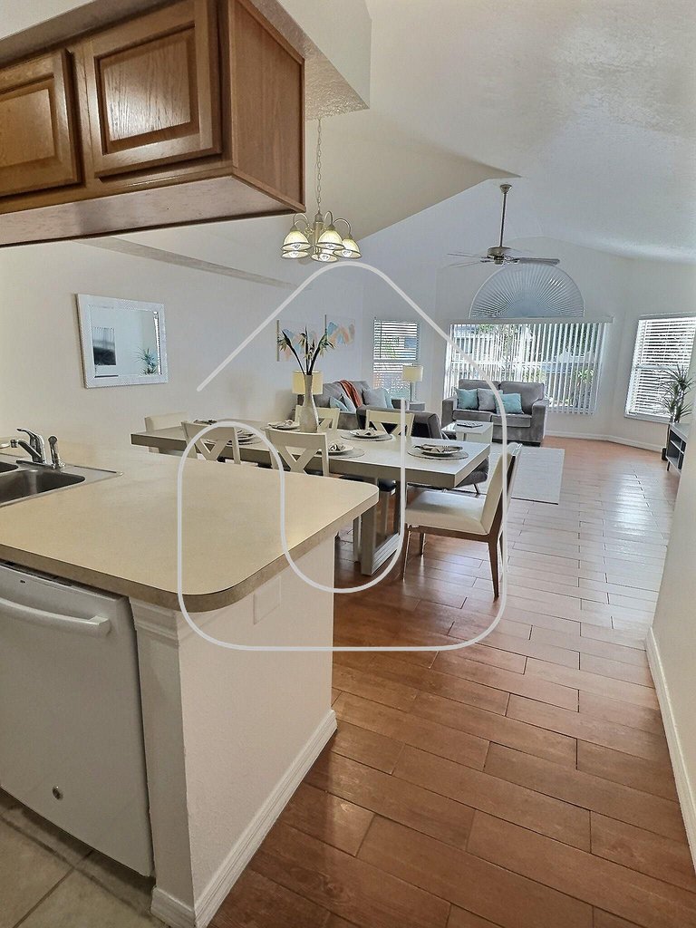 3-Bedroom Apartment Minutes from Disney