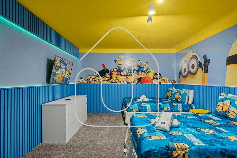 Storey Lake new 24 Guests 9BDR pool lake view