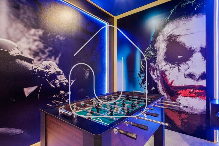 Storey Lake new 24 Guests 9BDR pool lake view