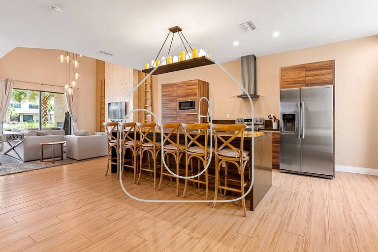 Luxury 3BR Villa w/ BBQ – Near Disney