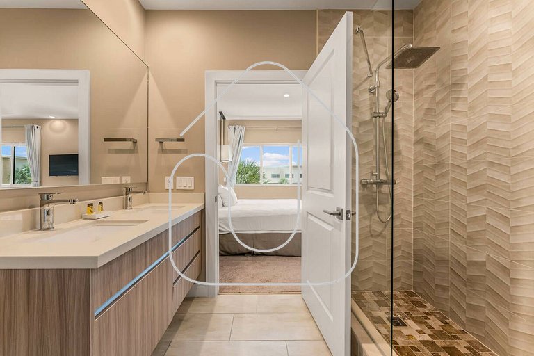 Luxury 3BR Villa w/ BBQ – Near Disney