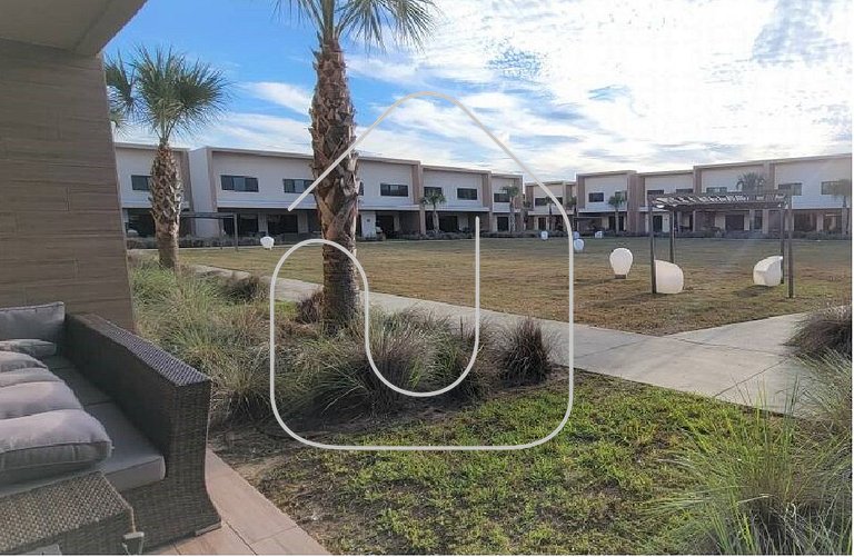 Luxury 3BR Villa w/ BBQ – Near Disney