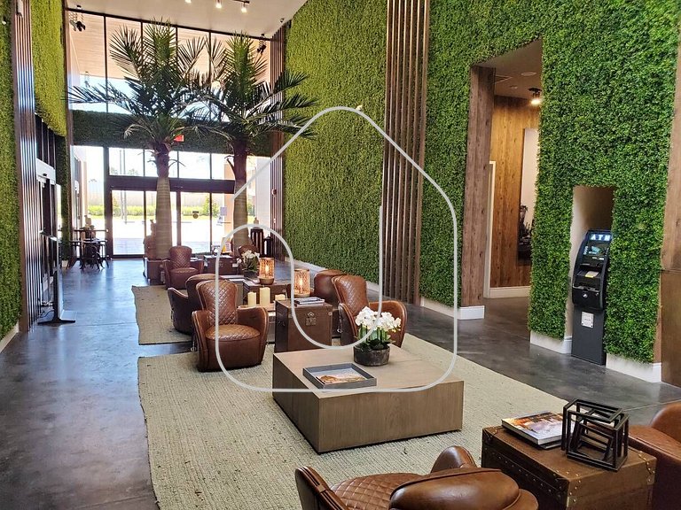 Luxury 3BR Villa w/ BBQ – Near Disney