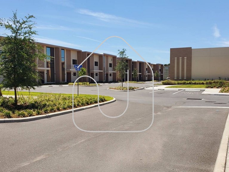 Luxury 3BR Villa w/ BBQ – Near Disney