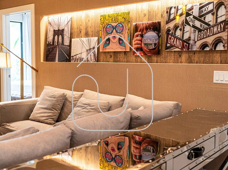 7562 Magic Village: 4 Suítes, 8 Hóspedes, Apenas 8 Minutos d