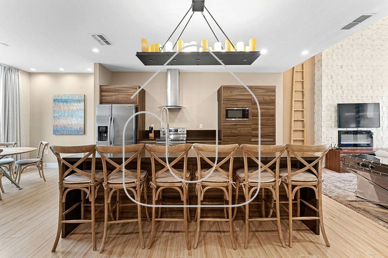 7562 Magic Village 8 guests 4 suites 8 min Disney