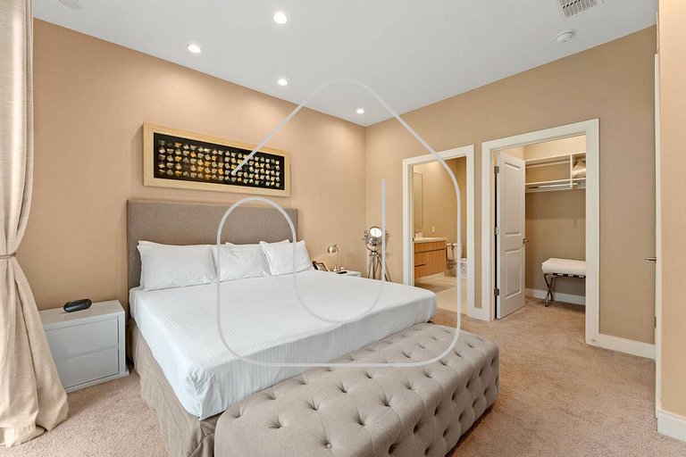 7562 Magic Village 8 guests 4 suites 8 min Disney