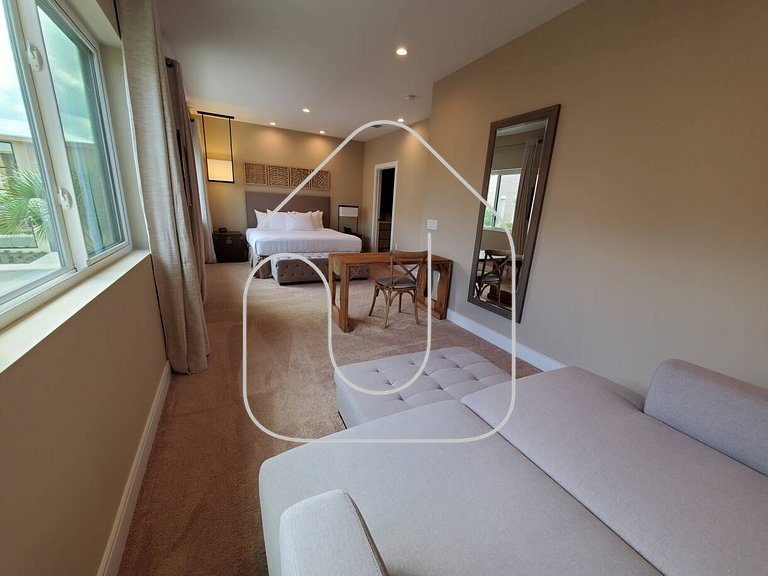 7562 Magic Village 8 guests 4 suites 8 min Disney