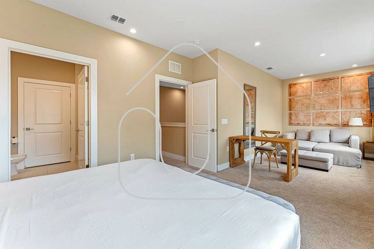 7562 Magic Village 8 guests 4 suites 8 min Disney