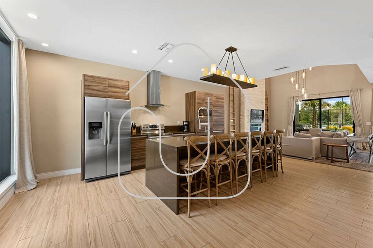 Magic Village 3BR w/ Jacuzzi & BBQ near Disney