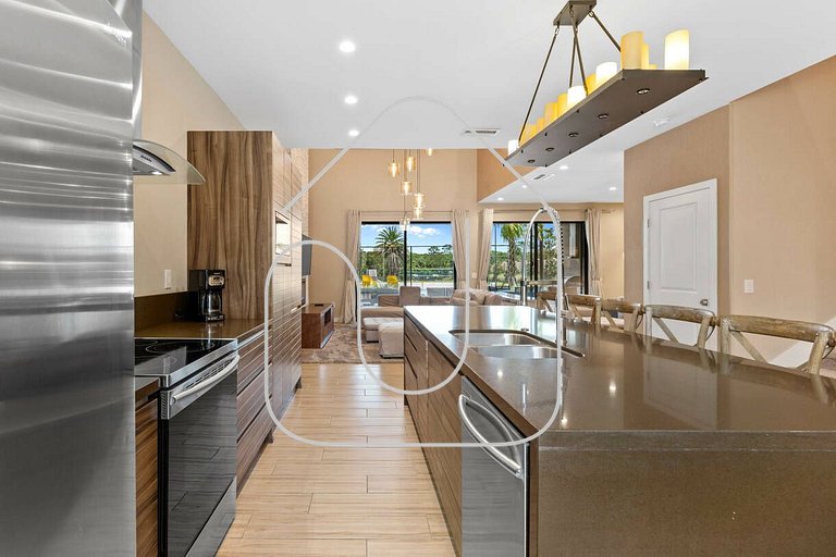 Casa 3 Suítes c/ Jacuzzi e Churrasq. — Disney 6min