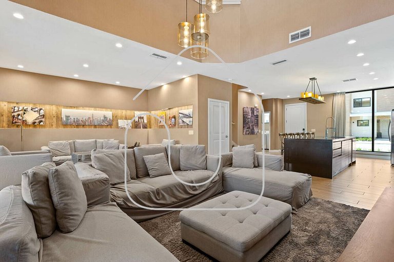 Casa 3 Suítes c/ Jacuzzi e Churrasq. — Disney 6min