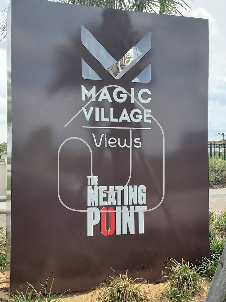 Magic Village 3BR w/ Jacuzzi & BBQ near Disney