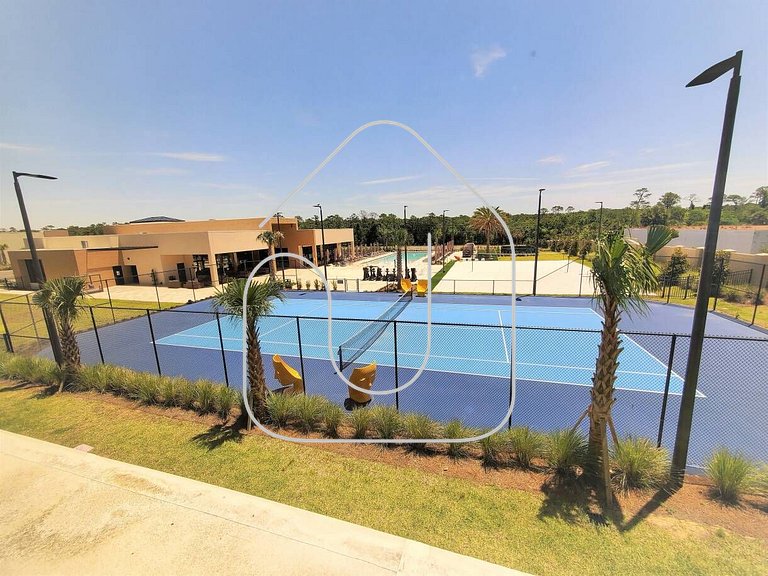 Magic Village 3BR w/ Jacuzzi & BBQ near Disney