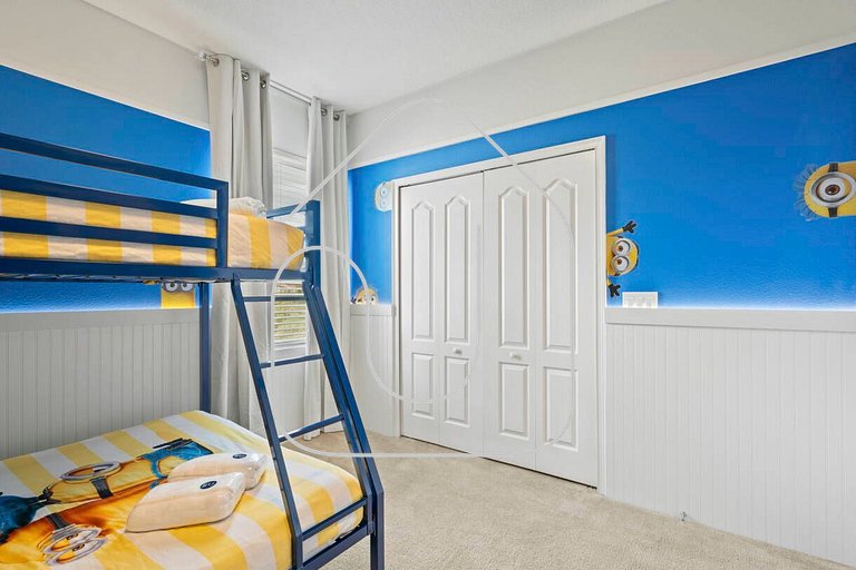 Solterra 12 BDR 10 suites 29 guests pool/spa