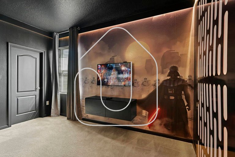 Solterra 12 BDR 10 suites 29 guests pool/spa