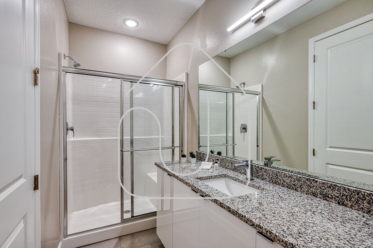 Luxury Villa | 4BR | Near Disney!