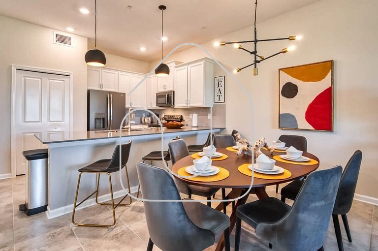 Luxury 2BR / Mickey Room & Resort Amenities!