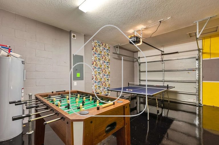 Luxury 2BR / Mickey Room & Resort Amenities!