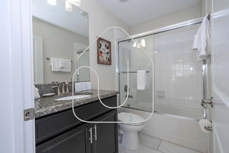 Storey Lake 6BR Villa – 10 min to Disney