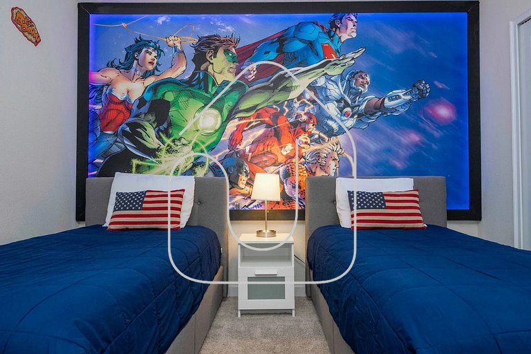 Storey Lake 6BR Villa – 10 min to Disney