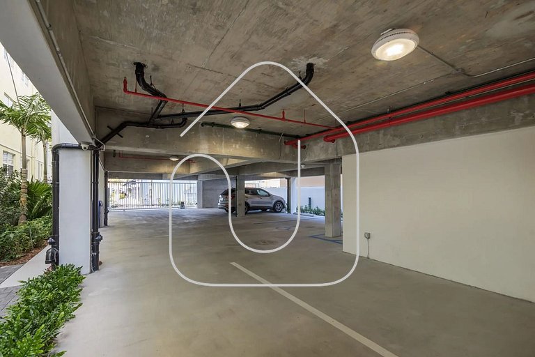 Modern 2BR in South Beach | 5 Min Walk to Beach