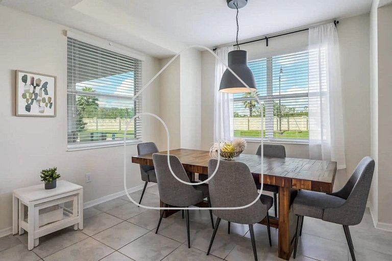 Cozy 2BR Condo | 10 Min to Disney | Pool