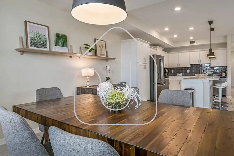 Cozy 2BR Condo | 10 Min to Disney | Pool