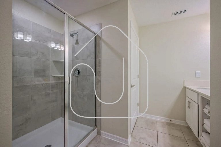 Apartamento 2Q | 10 Min da Disney | Piscina