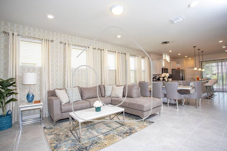 BR Villa w/ Pool, Star Wars Game Room + Resort