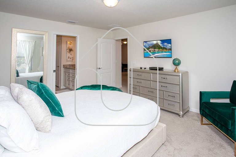 BR Villa w/ Pool, Star Wars Game Room + Resort