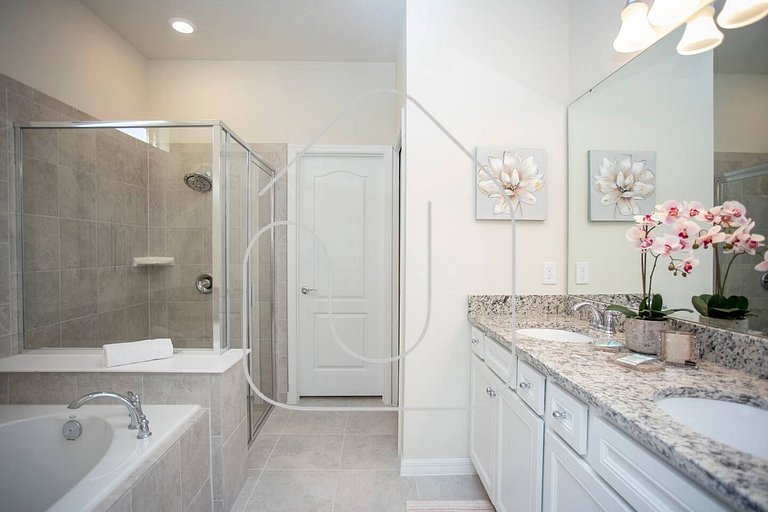 BR Villa w/ Pool, Star Wars Game Room + Resort