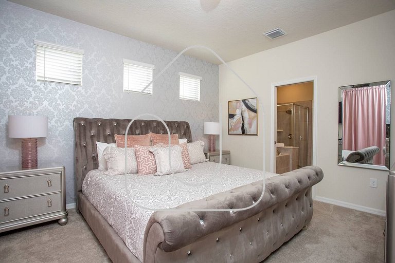 BR Villa w/ Pool, Star Wars Game Room + Resort