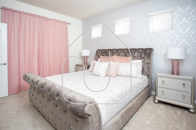 BR Villa w/ Pool, Star Wars Game Room + Resort