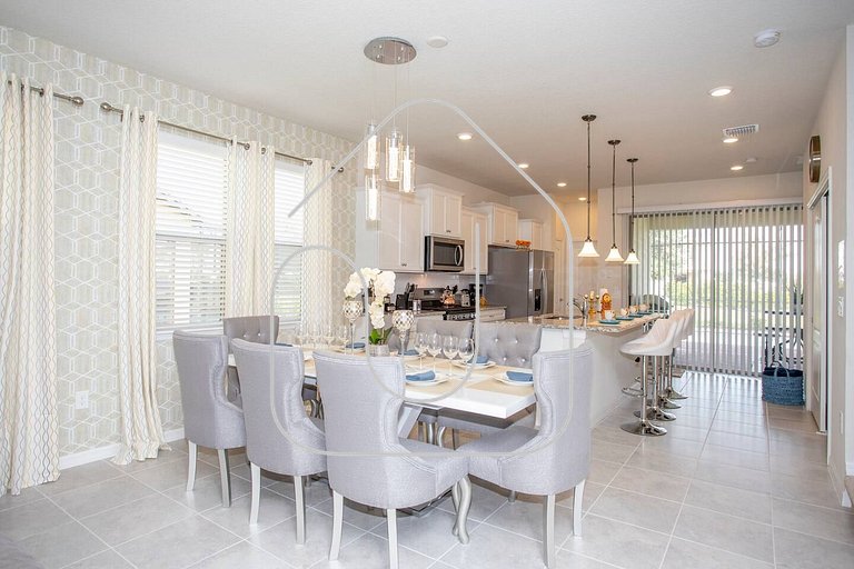 BR Villa w/ Pool, Star Wars Game Room + Resort