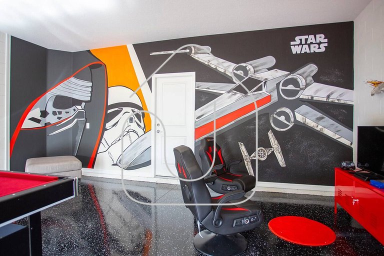 BR Villa w/ Pool, Star Wars Game Room + Resort