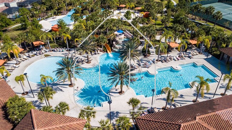 BR Villa w/ Pool, Star Wars Game Room + Resort