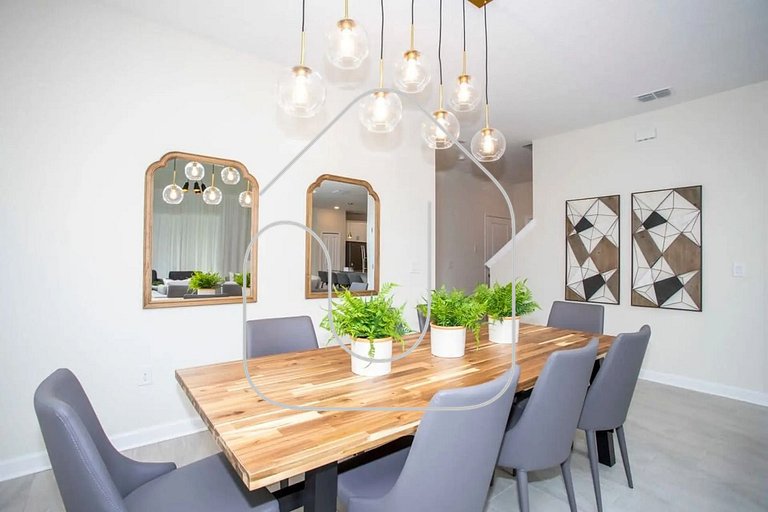 Luxurious 5BR Villa w/Private Pool 10 Min to Disney