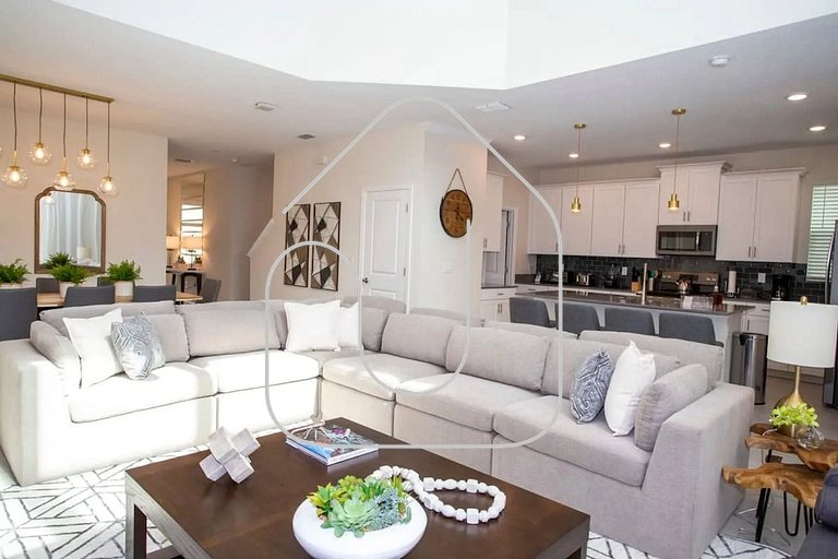 Luxurious 5BR Villa w/Private Pool 10 Min to Disney