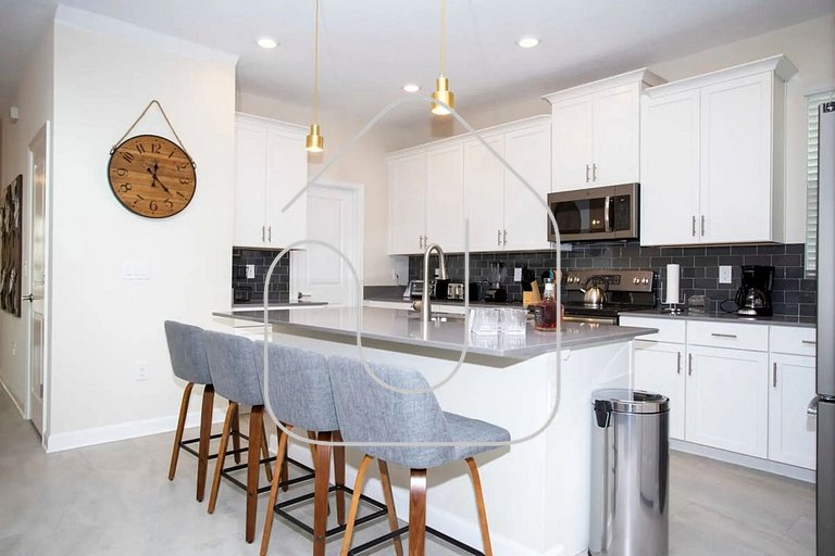 Luxurious 5BR Villa w/Private Pool 10 Min to Disney