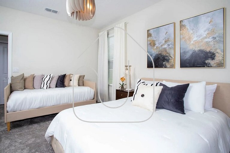 Luxuosa Casa 5 Quartos com Piscina 10 Min Disney!