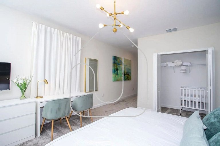 Luxurious 5BR Villa w/Private Pool 10 Min to Disney